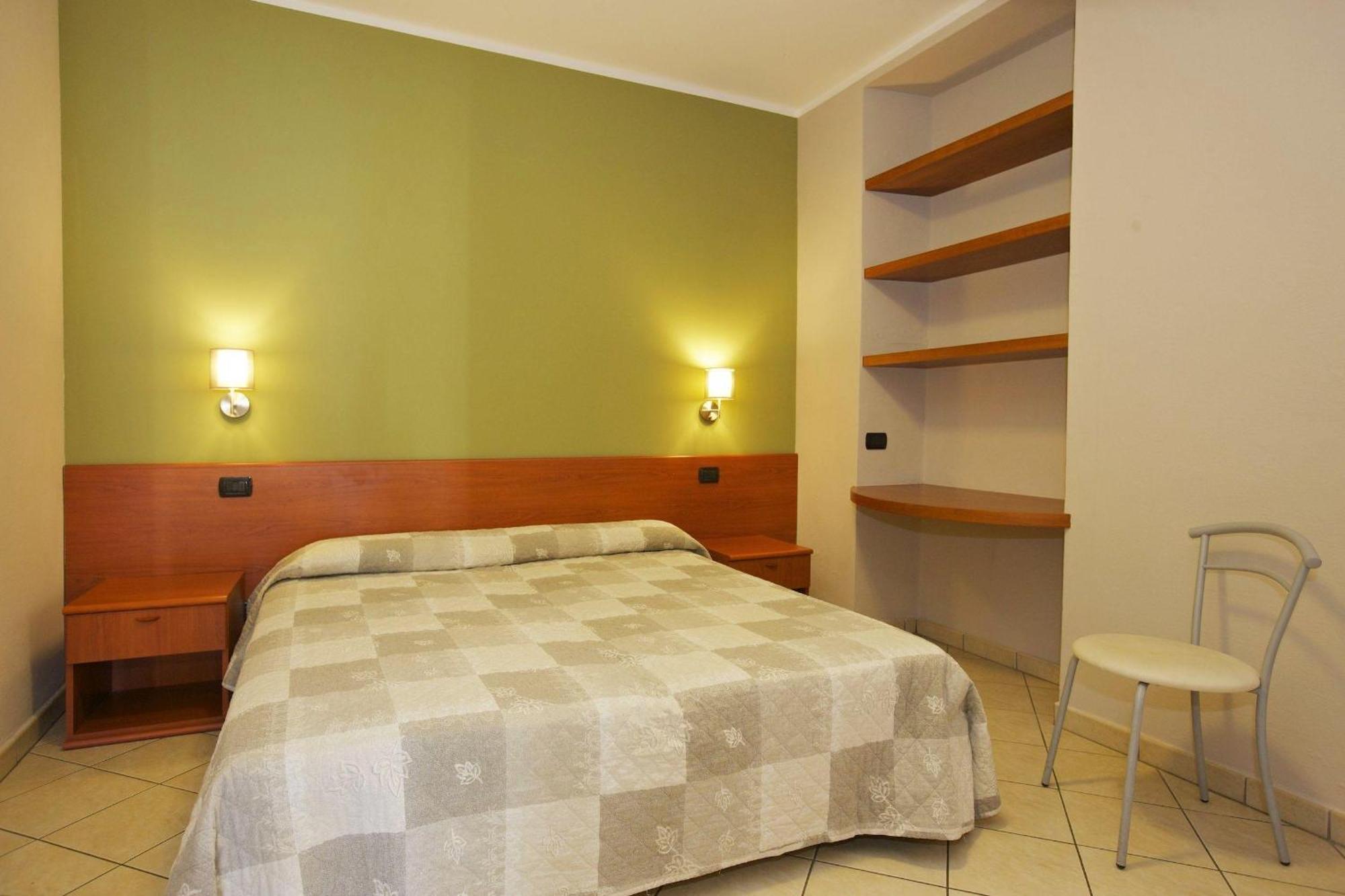 Appartamenti Lungolago Verbania Esterno foto